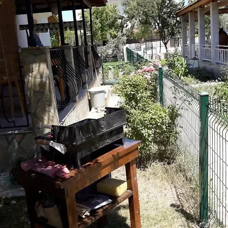 Sahibinden Site Icerisinde Denize 350m Olimpik Yuzme Havuzlu *