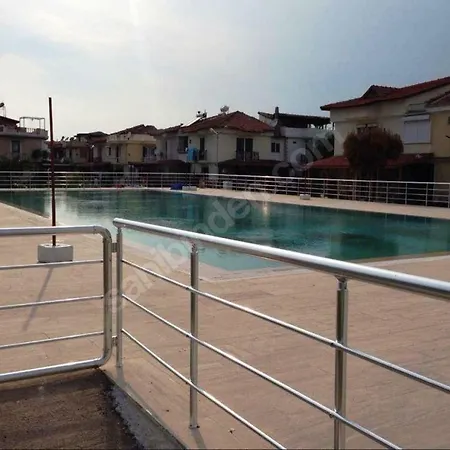 Sahibinden Site Icerisinde Denize 350m Olimpik Yuzme Havuzlu فيلة غوزيلْتْشاملِ